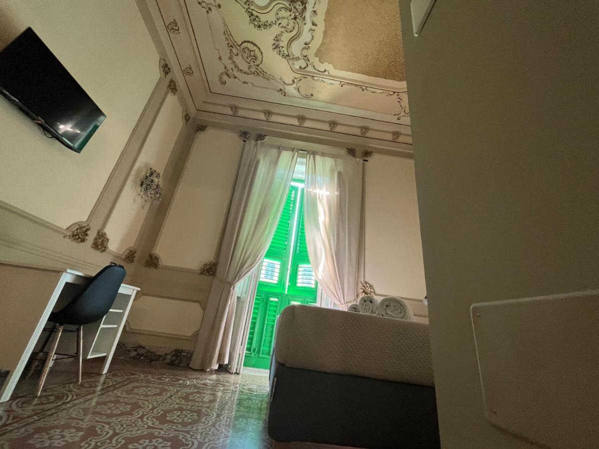 مسينا Epoque Bed And Breakfast المظهر الخارجي الصورة